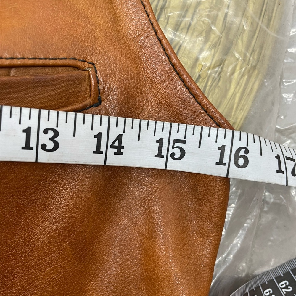 Vintage Men’s Tan Leather Vest - Picture 14 of 16